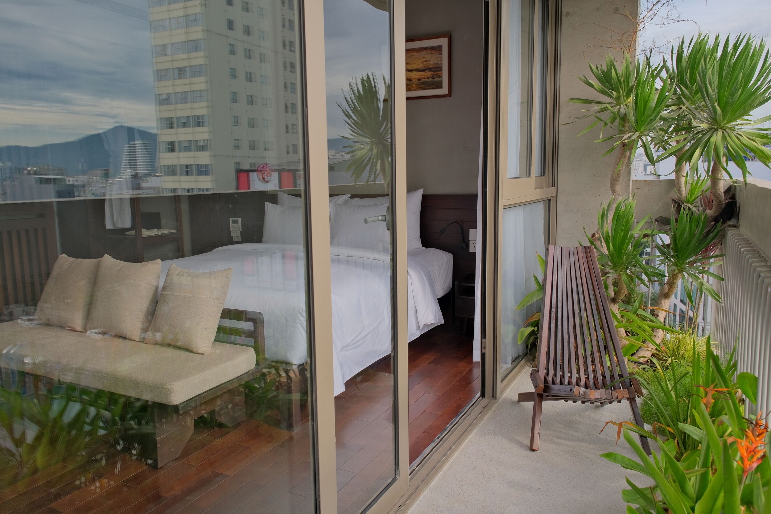 Studio with Balcony | Balcony view