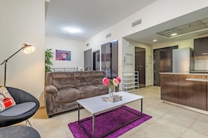 Unclassified image, 4 of 26, button - Studio Retreat In Reemram  Pool & Gym (Dubai)