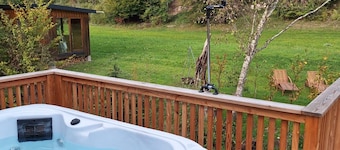 Wellness trifft Allgäuer Hofidylle. Chalet mit Sauna, Whirlpool & Extras.