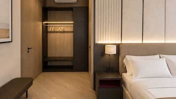 Standard Double Room | In-room safe, soundproofing, iron/ironing board (on request)