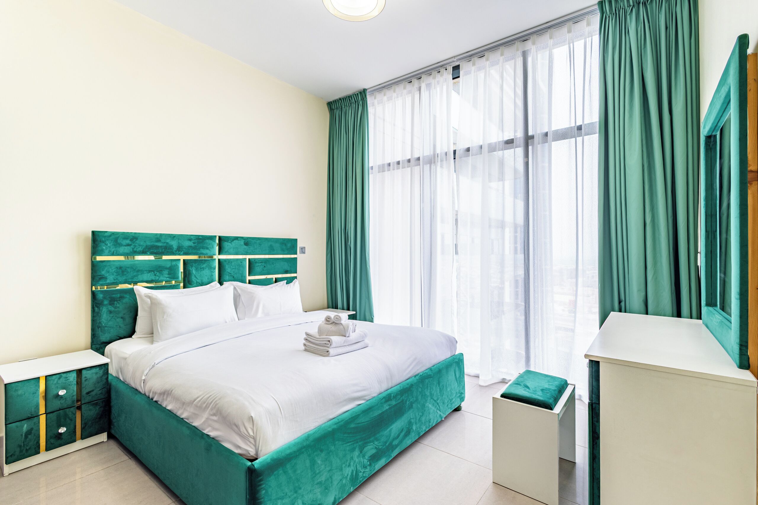 Apartment, Turm