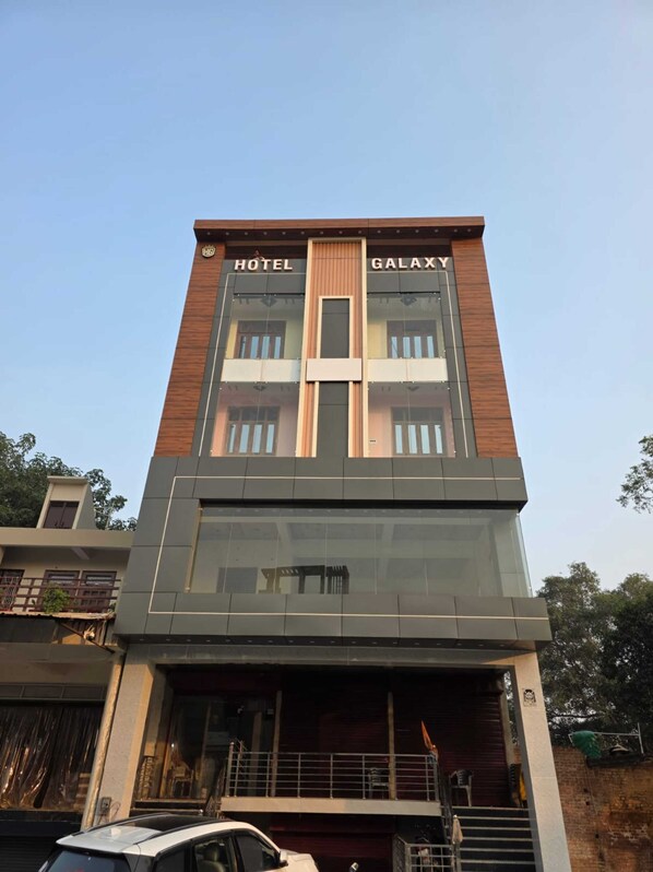 Exterior - Hotel Galaxy (Tirwaganj)