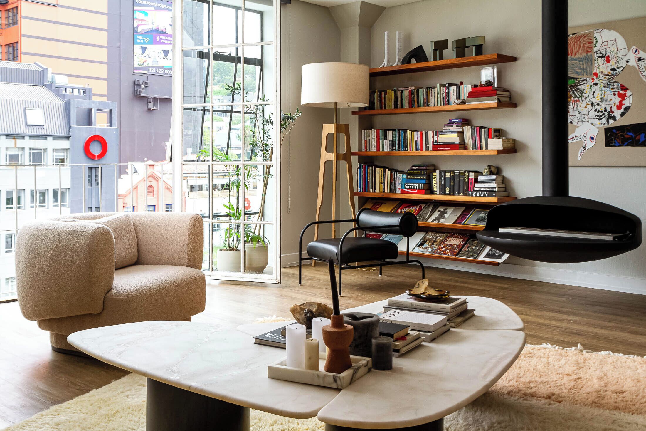 Deluxe Apartment, City View | Interior