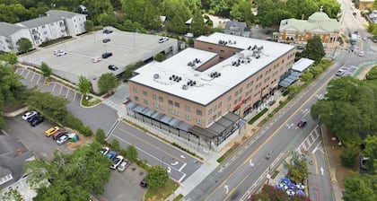 Prince Avenue Records w/ Free Parking!