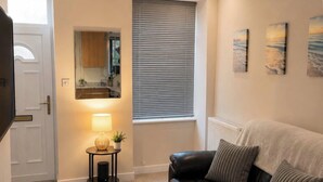 Apartment, 1 Bedroom | Living room - Berwick - Close to Town, Bridges and Train Station (Berwick-upon-Tweed)
