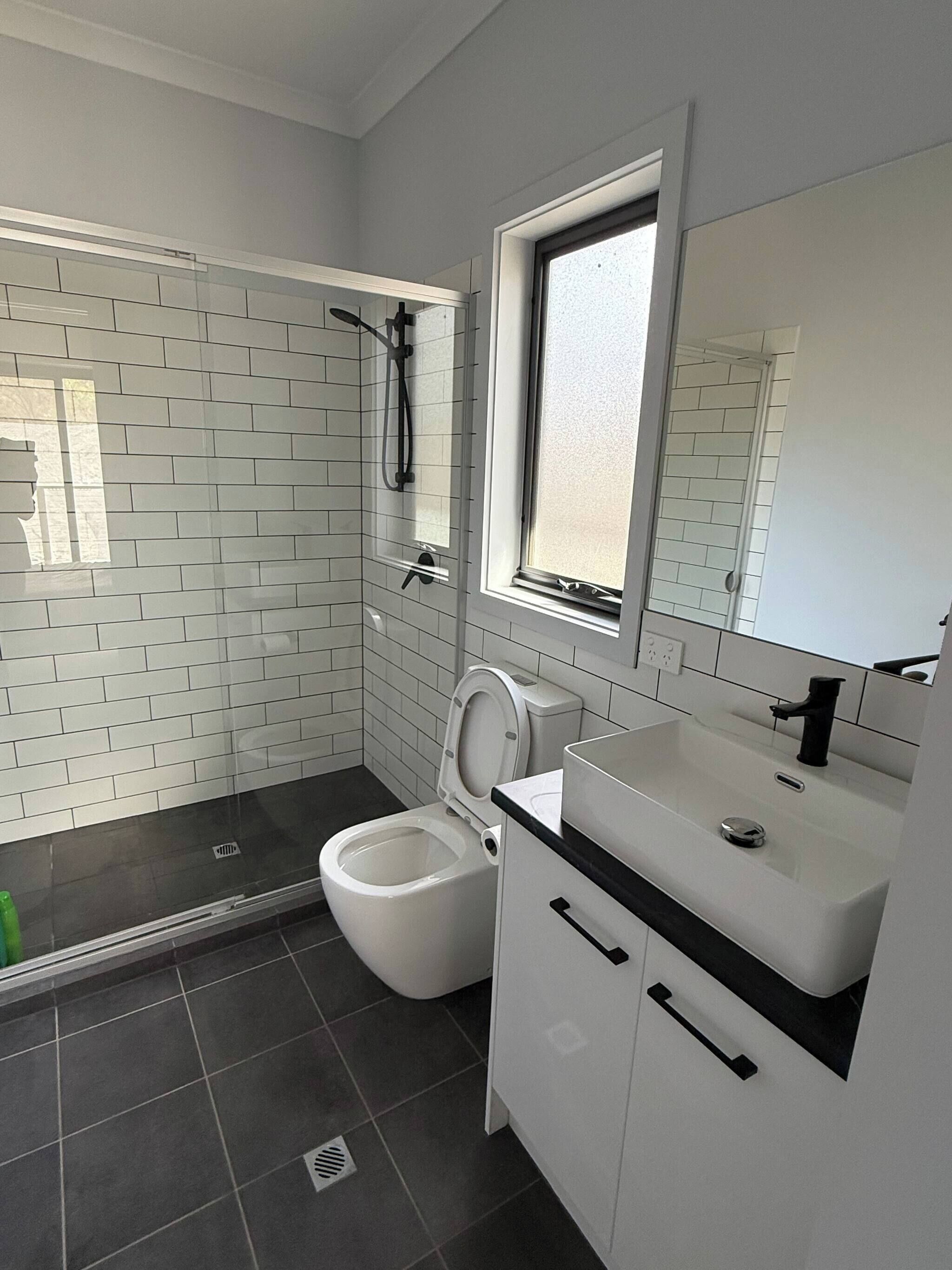 Rumah, 4 kamar tidur, patio | Kamar mandi