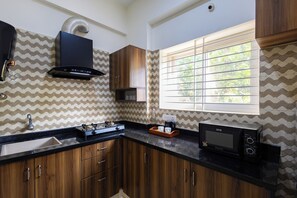 Ảnh chưa phân loại, 5 trong số 34 ảnh, nút