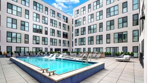 Unclassified image, 3 of 21, button - Modern 1BR CIN Suite | Pool, Gym (Cincinnati)