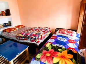 Room - Chaukhamba homestay (Ukhimath)