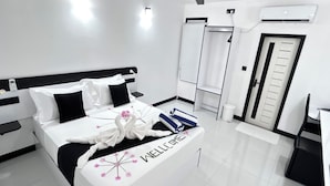 Premium bedding, minibar, in-room safe, soundproofing - Alyraa sunsets  (Mathiveri)