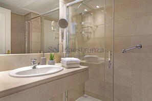 Bathroom - Vrbo Property (Marbella)