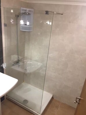 Bathroom - Vrbo Property (Tetouan)
