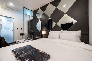 Deluxe Double Room | Free WiFi - Pyeongtaek Hotel 5 (Pyeongtaek-si)