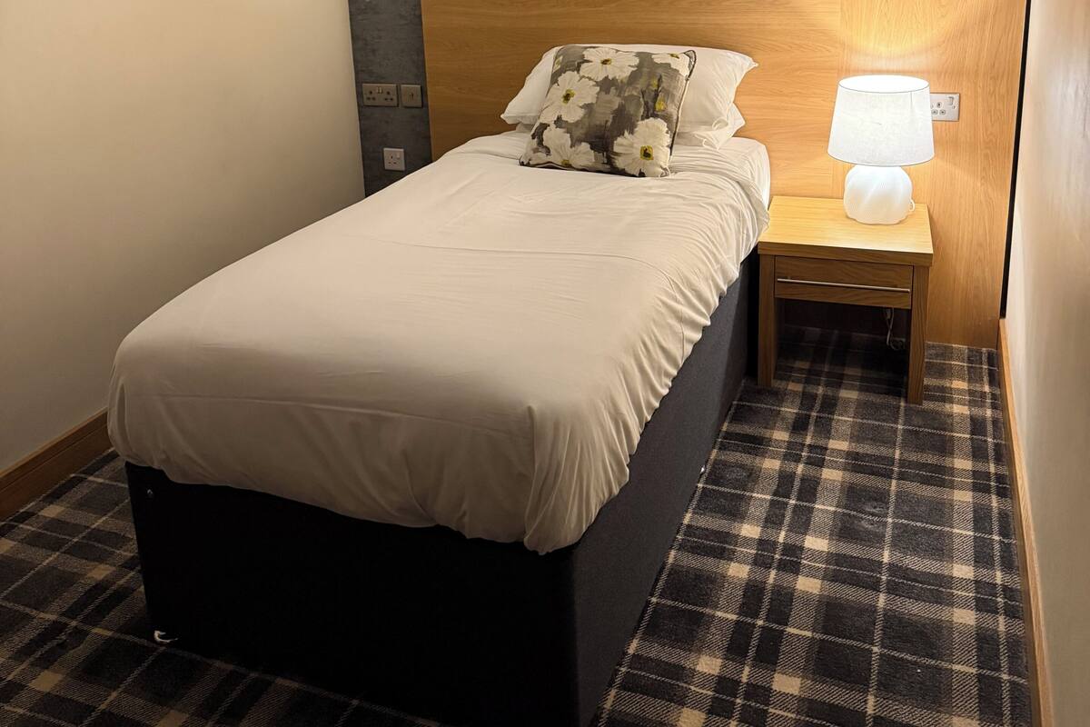 Standard Single Room, Patio | In-room safe, desk, laptop workspace, blackout curtains