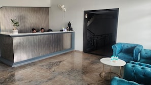 Lobby - Hotel Shubh Villas (Jaipur)