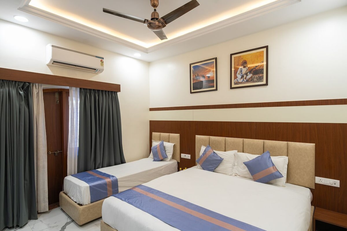 Basic Room, Multiple Beds