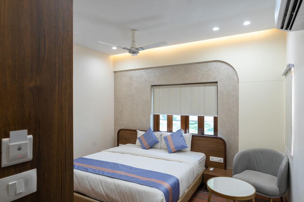 Deluxe Room, Garden View