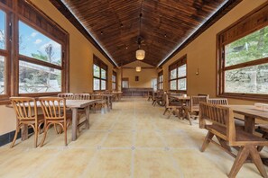 Dining - Sun Valley Resort (Zhangjiajie)