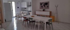 Dining - Vrbo Property (Magazzeno)