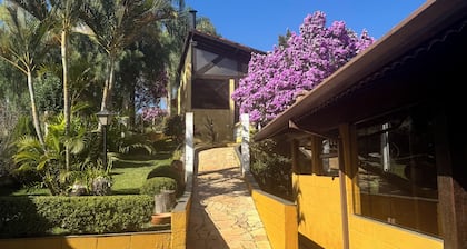 Beautiful country house in Ibiúna
