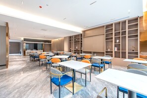 Dining - Licheng Meidu-Canton Tower&Pazhou Center (Guangzhou City, Haizhu District)