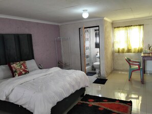 Kamar, 5 kamar tidur, akses difabel, Boleh Merokok