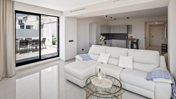 Room - Tico con Vistas al mar (Marbella)
