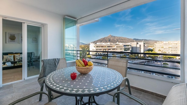 Room - Luxury Penthouse Mountain SEA Views Puerto Banus (Marbella)