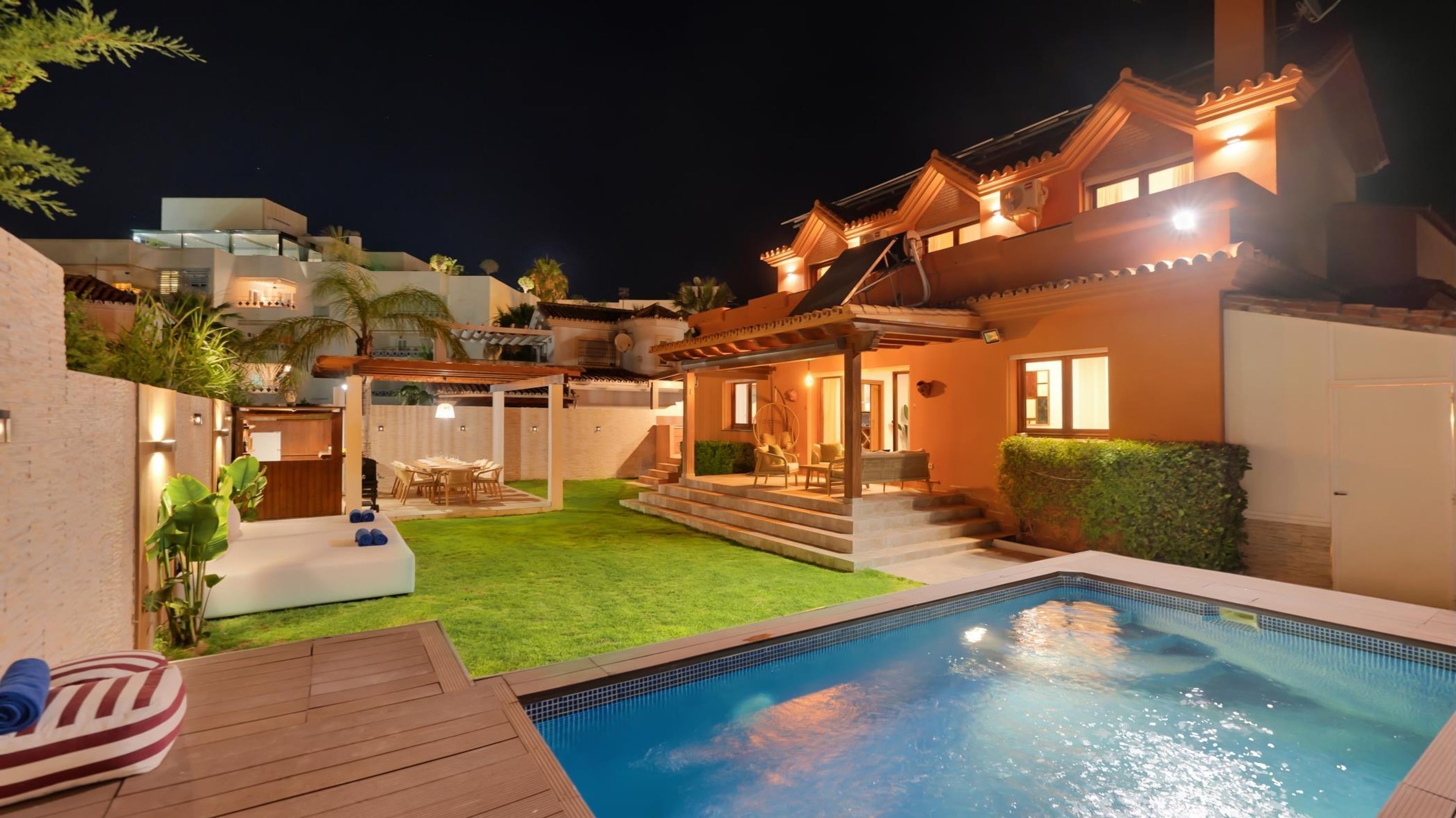 House | 4 bedrooms, high-speed internet