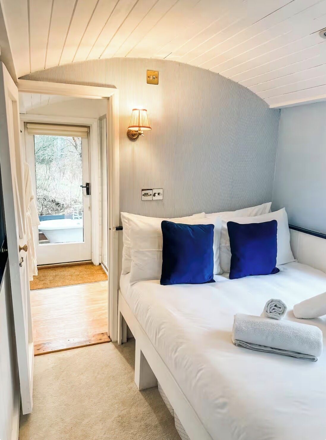1 chambre, draps fournis