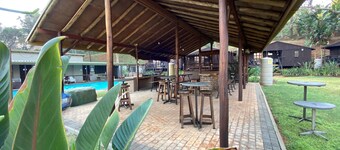 Pleasant Waters Lodge