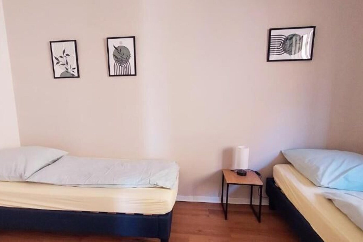 Appartamento Comfort, balcone | Ferro/asse da stiro, Wi-Fi gratuito