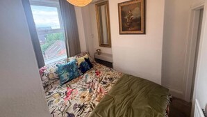 2 chambres, accès au Wi-Fi (inclus), literie fournie
