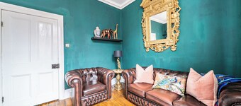 2 Bed Flat - Sleeps 4 - Wifi