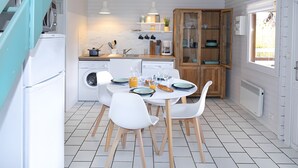 Dining - Chalet "Domaine de Guillaume" for 5 guests with shared pool, terrace, and Wi-Fi (Livarot-Pays-d'Auge)