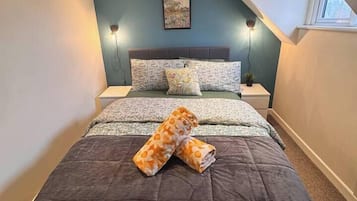 Desk, iron/ironing board, travel crib, WiFi