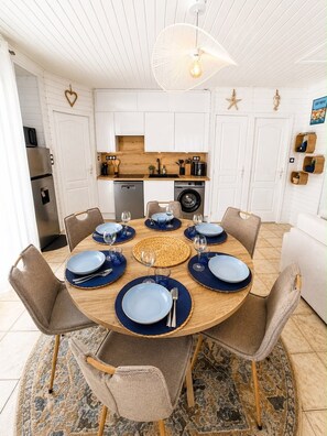Dining - Vrbo Property (Gassin)