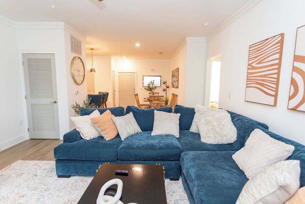Lux Master Bedroom In A 3 Bed 2 Bath House - Charlotte, NC
