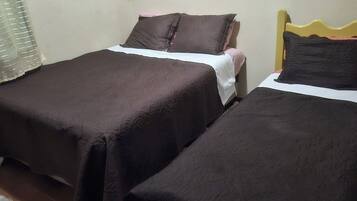 WiFi, bed sheets