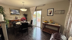 Dining - For family-friendly home with cozy bedrooms (Edmonton)