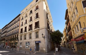 Façana frontal de l'allotjament
