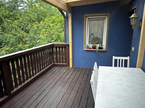Outdoor dining - Vrbo Property (Würzburg)