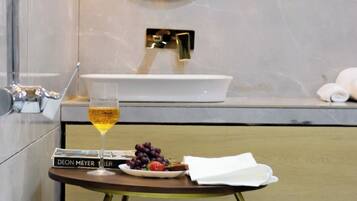 Double or Twin Room, Mountain View | Bathroom | Free toiletries, hair dryer, towels, soap