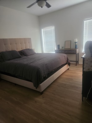 3 chambres, coffres-forts dans les chambres, Wi-Fi gratuit