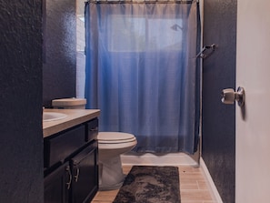 Bathroom - Egger (Round Rock)