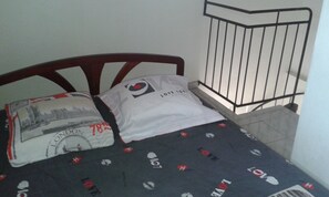 Room - Apartment 'Bungalow Petit Trésor Vintage 80' with Sea View, Wi-Fi and Air Conditioning (Le Carbet)