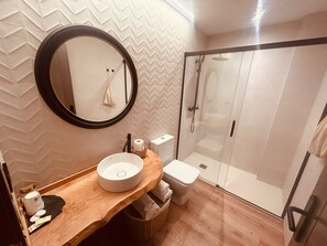 Bathroom - A Reigada Hotel Restaurante (GRANDAS DE SALIME)