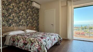 Deluxe Double or Twin Room, Balcony | Desk, laptop workspace, WiFi (free)