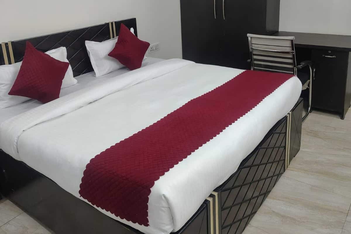 Chambre Standard Double ou avec lits jumeaux