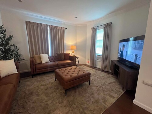 Cozy Home for Travel Nurses or Professionals